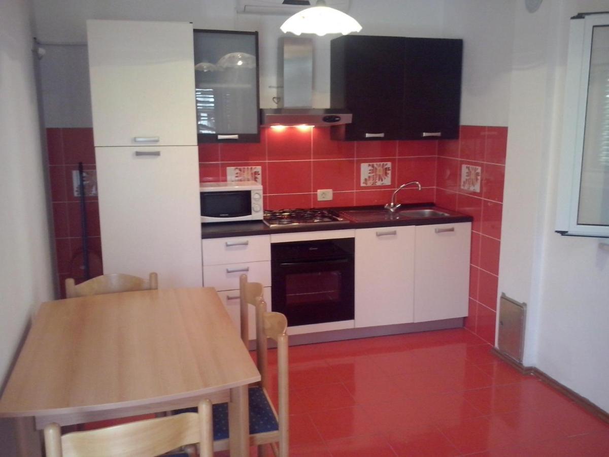 Apartments By The Sea Sumartin, Brac - 11658 מראה חיצוני תמונה